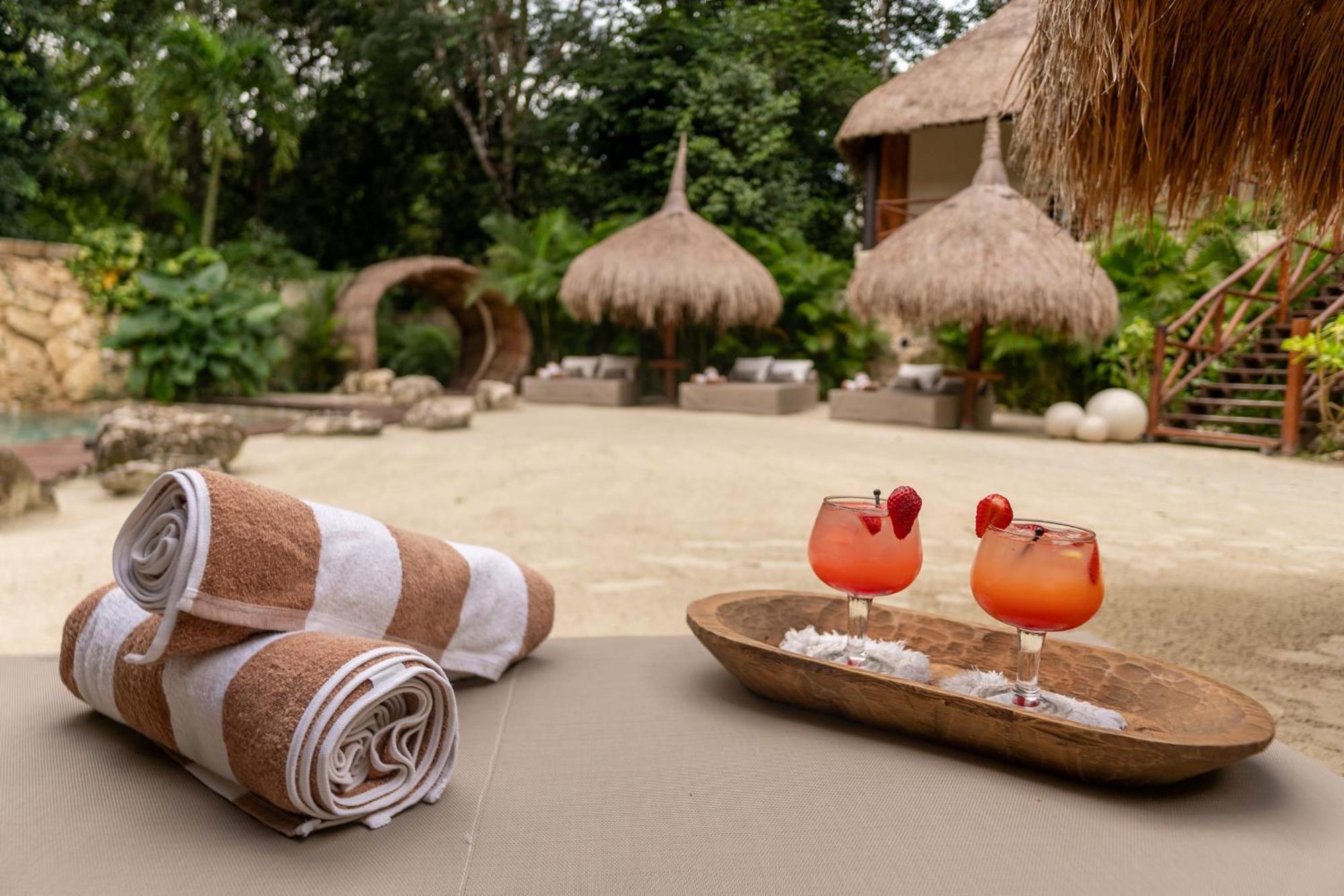 Oom Bubble Boutique Riviera Cancun - Adults Only Puerto Morelos Buitenkant foto